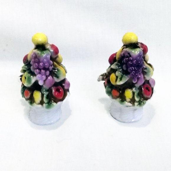 Vintage Pair Of Miniature-Maruri Masterpiece China Fruit Topiaries-Fruit Baskets - Picture 4 of 8
